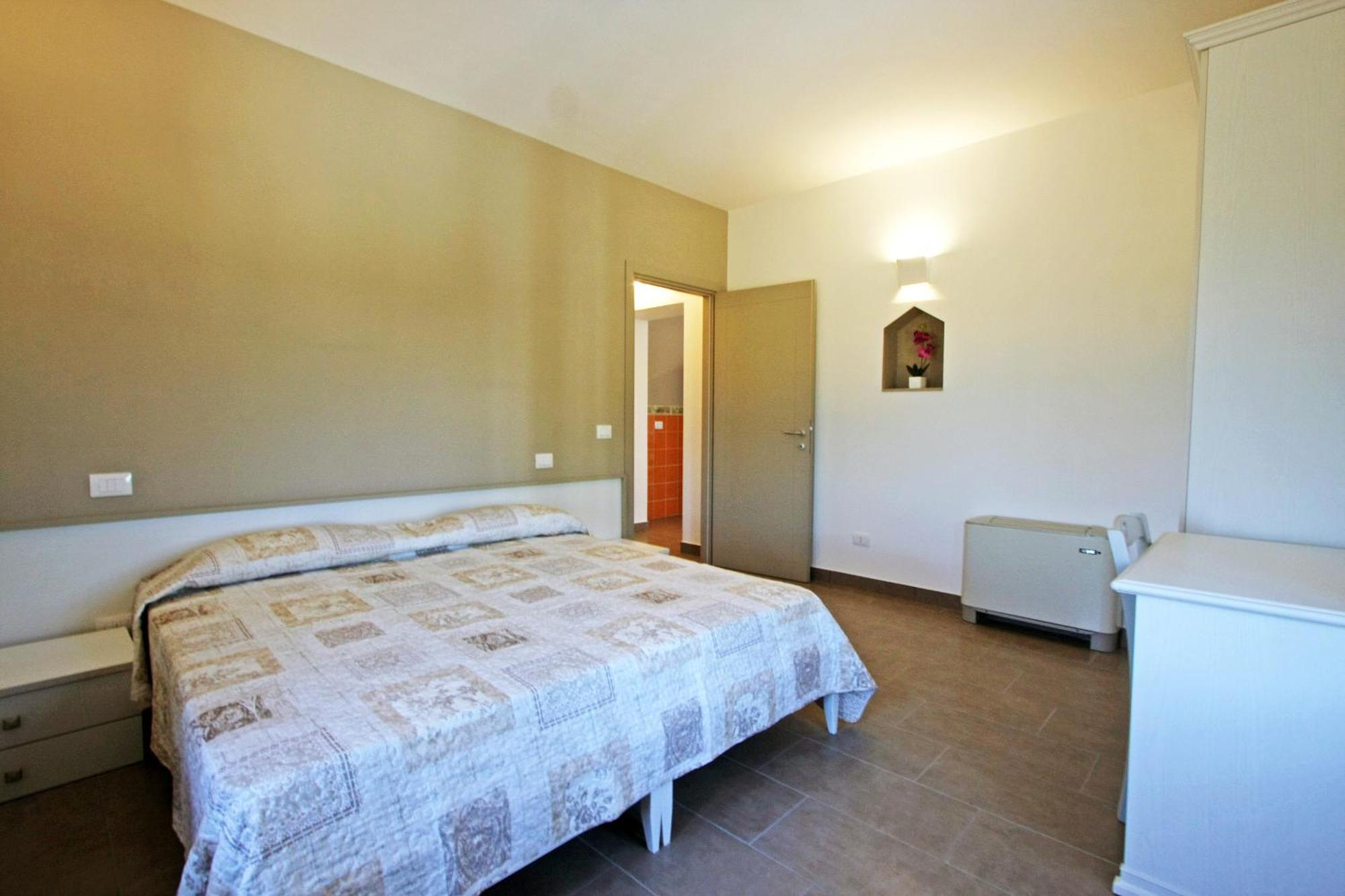 La Collina Del Girasole Villa Montecastrilli Luaran gambar